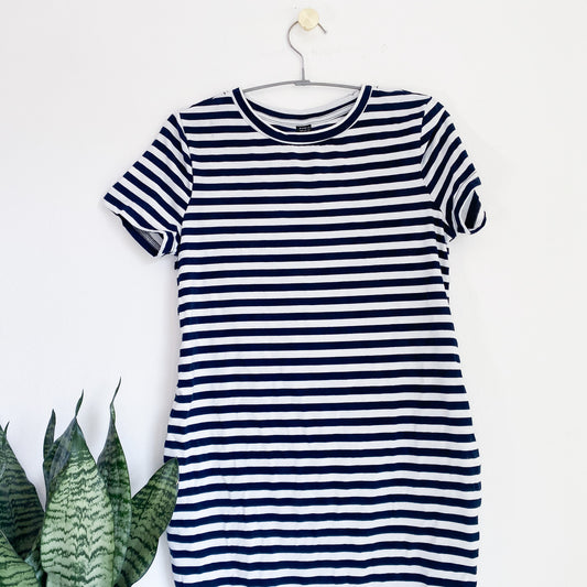 SHEIN - Maternity Dress - Small