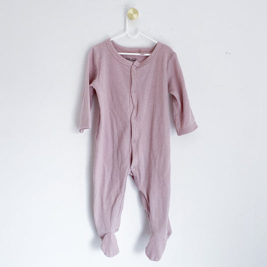 Jolly Tots - Babygrow - 6-12 Months