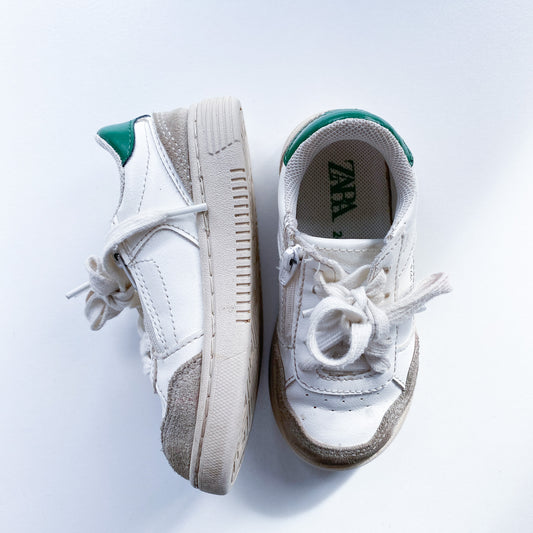 Zara - Shoes - Size 9 - 16cm