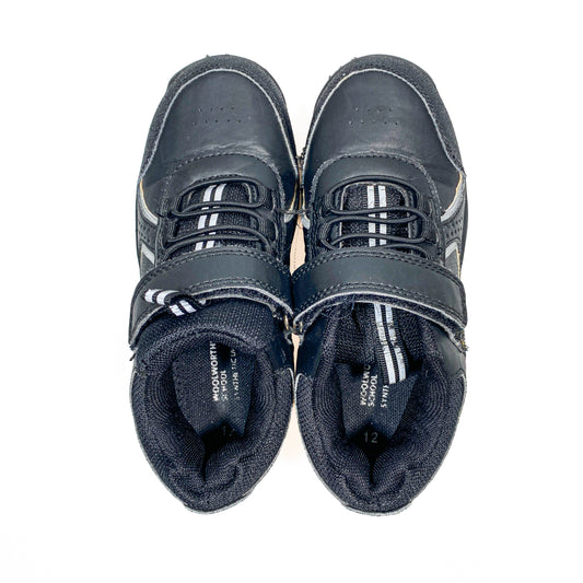 Woolworths - Shoes - Size 12 (21.5cm)