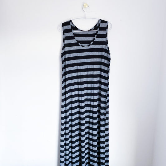Rayon - Maternity Dress - Size M/L