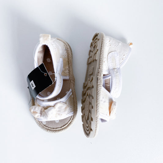 Woolworths - Sandals - Size 4 / 12.5cm