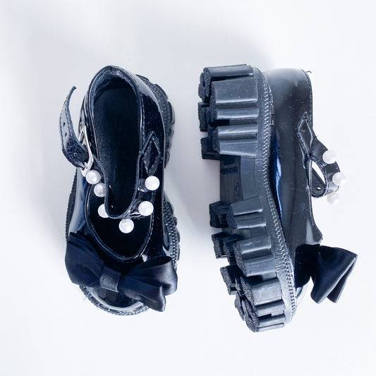 Mr Price - Shoes - Size 5 / 18-24 Months