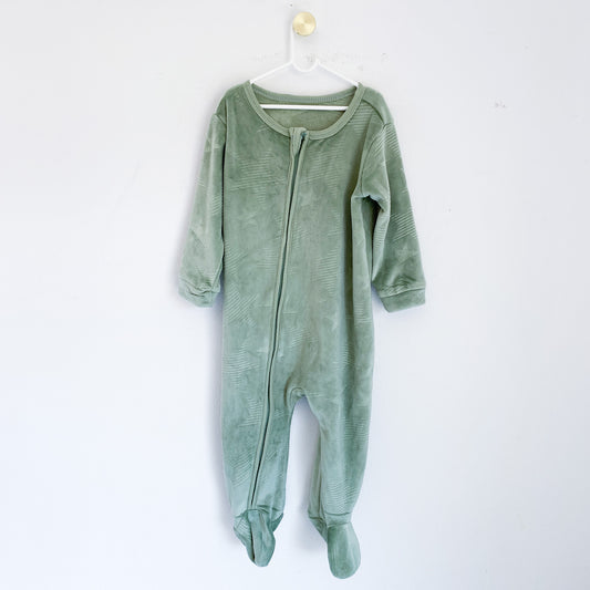 Woolworths - Babygrow - 6-12 Months