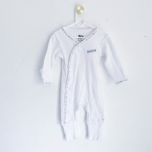 Woolworths - Babygrow - Newborn
