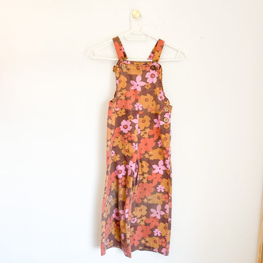 Qtee - Dungarees - 5-6 Years