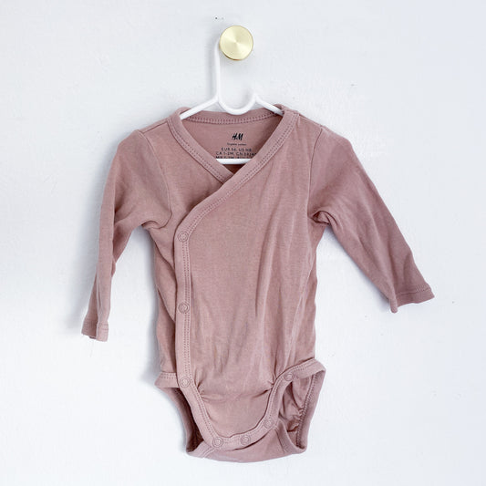 H&M - Long Sleeve Vest - 1-2 Months