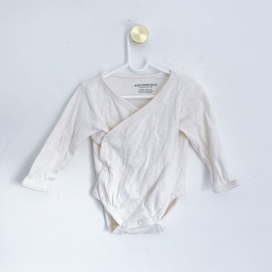 H&M - Long Sleeve Vest - 0-1 Months