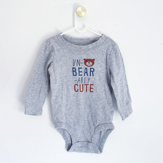 Carter's - Long Sleeve Vest - 9 Months